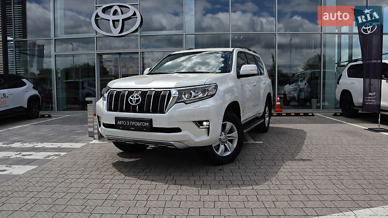 Toyota Land cruiser prado (2020)