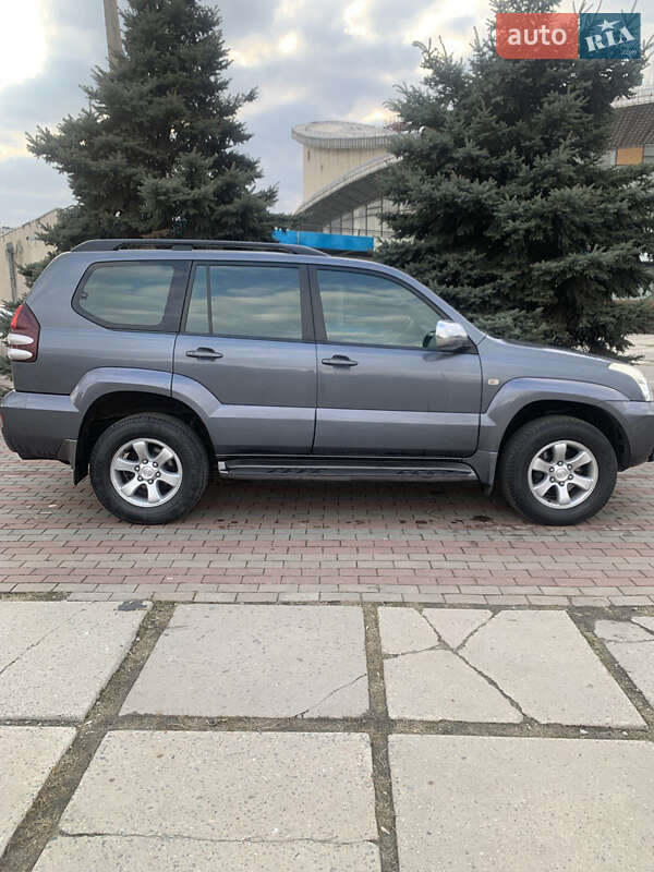 Toyota Land cruiser prado (2007)
