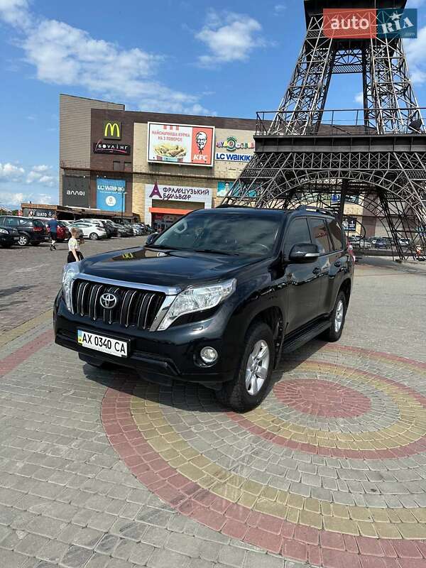 Toyota Land cruiser prado (2014)