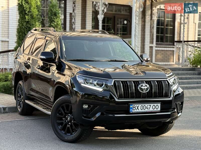 Toyota Land cruiser prado (2021)