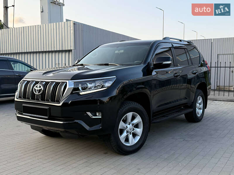 Toyota Land cruiser prado (2021)