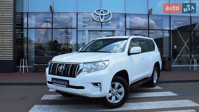 Toyota Land cruiser prado (2020)