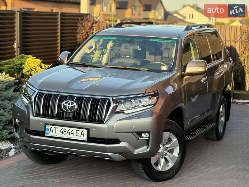 Toyota Land cruiser prado (2019)