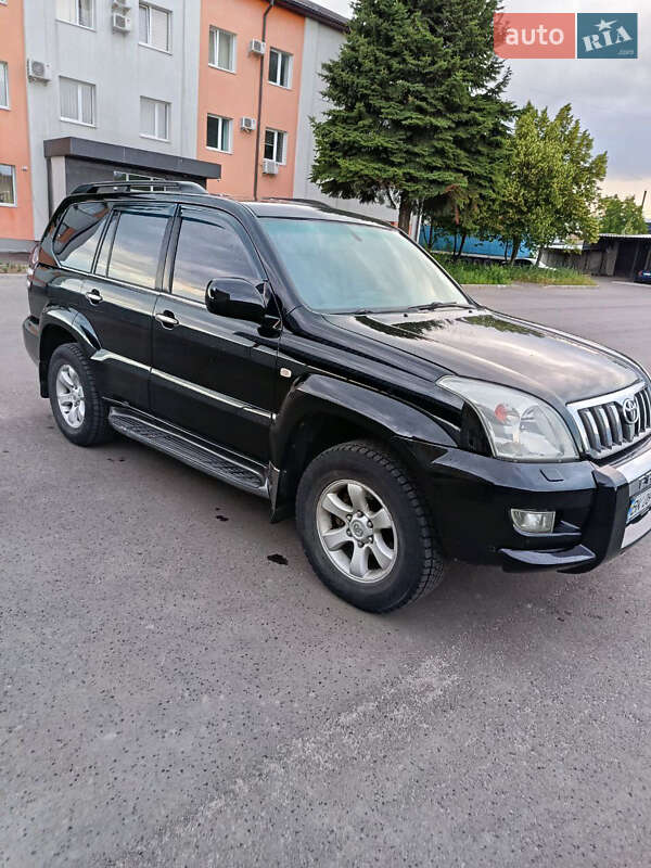 Toyota Land cruiser prado (2005)