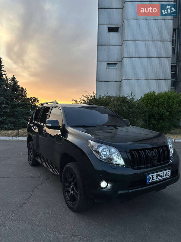 Toyota Land cruiser prado (2010)