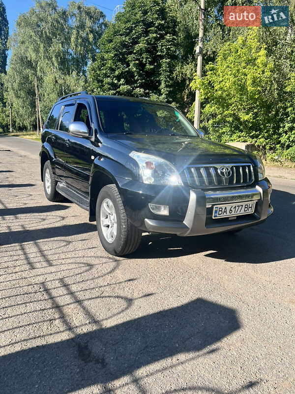 Toyota Land cruiser prado (2005)