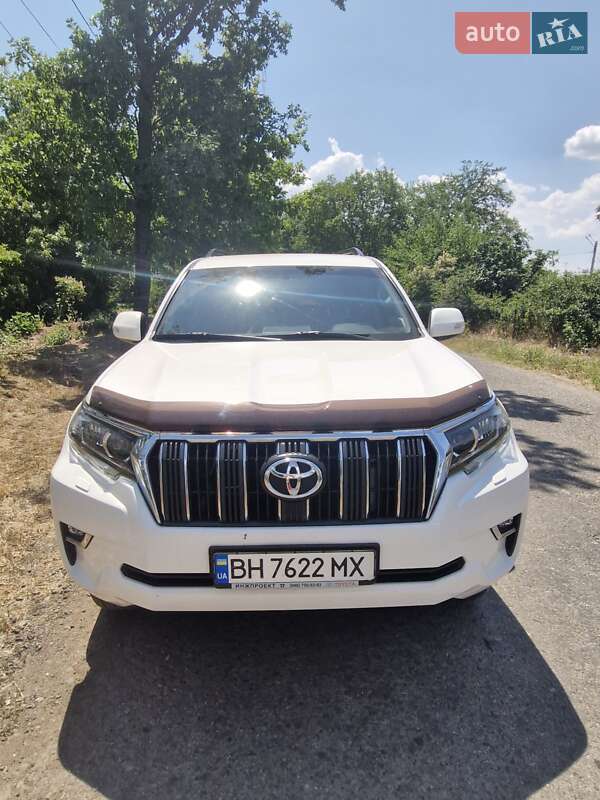 Toyota Land cruiser prado (2019)