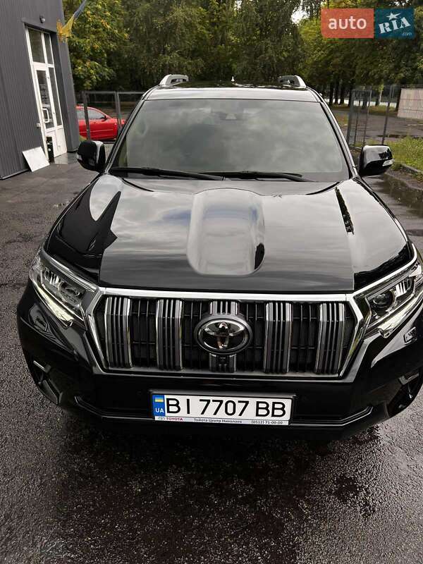 Toyota Land cruiser prado (2020)