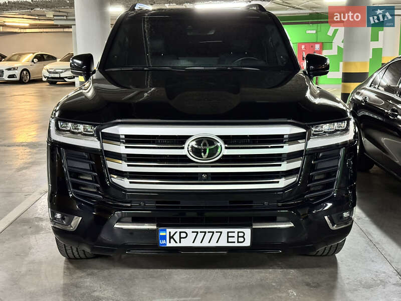 Toyota Land cruiser (2021)