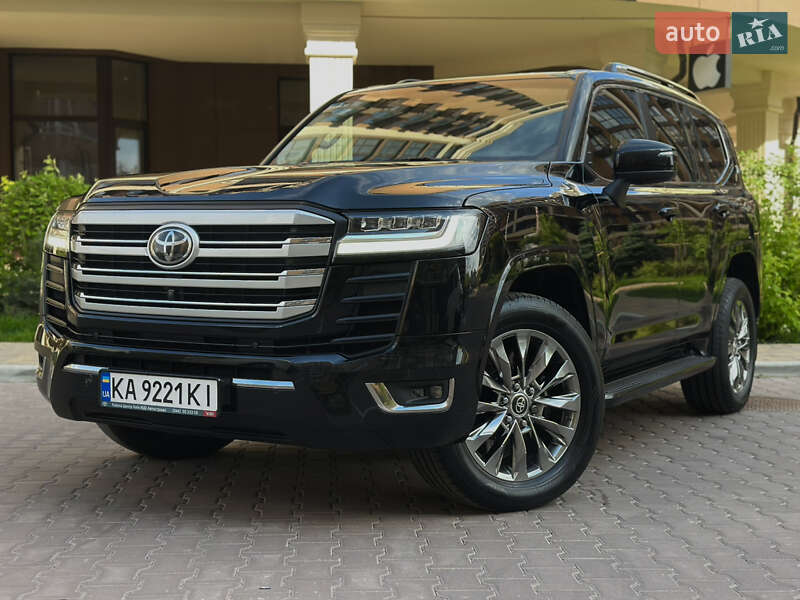 Toyota Land cruiser (2021)