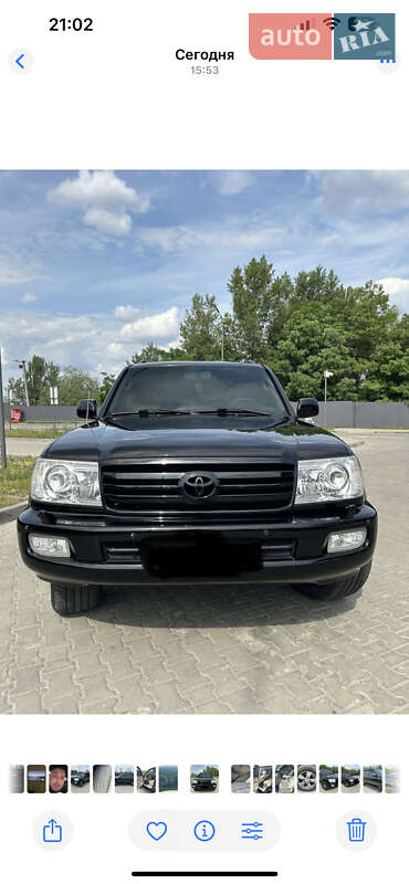 Toyota Land cruiser (2005)