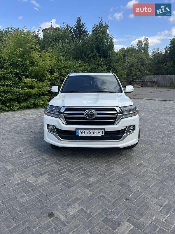 Toyota Land cruiser (2020)