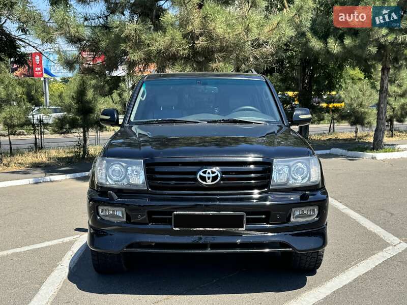 Toyota Land cruiser (2006)