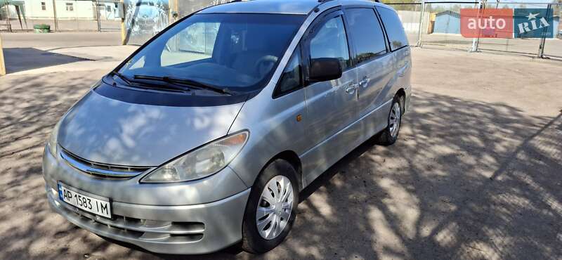 Toyota Previa (2000)