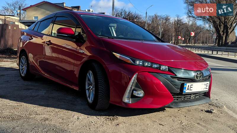 Toyota Prius prime (2017)