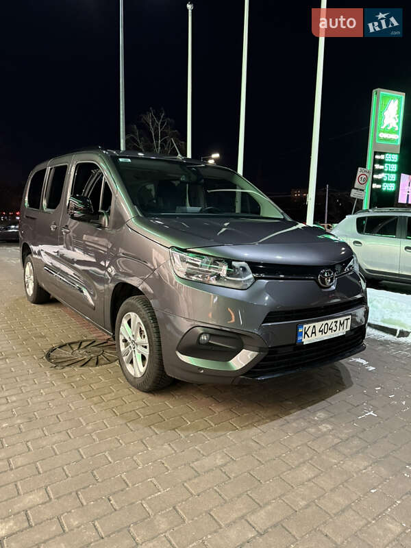 Toyota Proace city verso (2023)