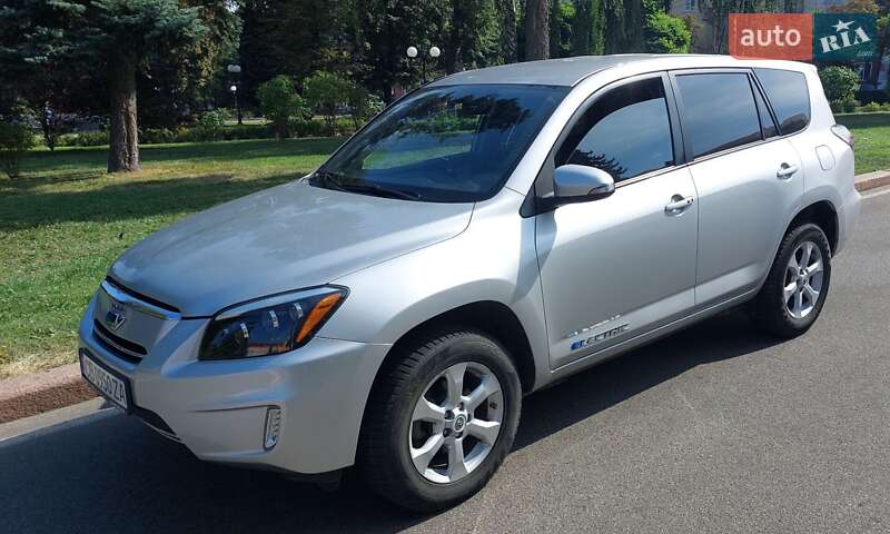 Toyota Rav4 ev (2012)