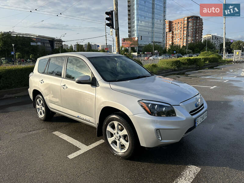 Toyota Rav4 ev (2012)
