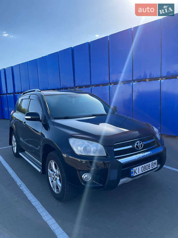 Toyota Rav4 (2010)