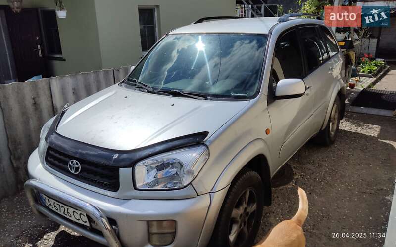 Toyota Rav4 (2003)