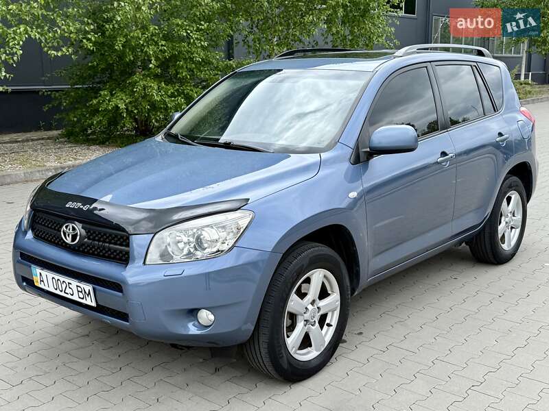 Toyota Rav4 (2008)