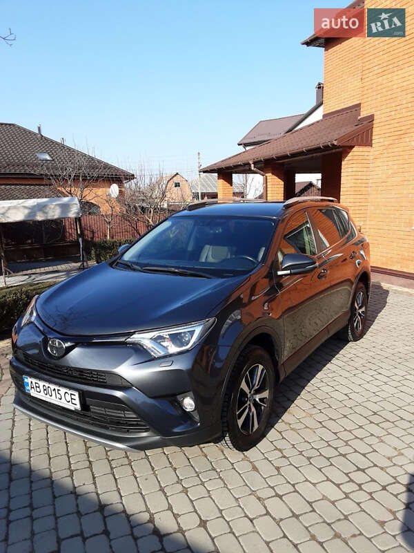 Toyota Rav4 (2016)