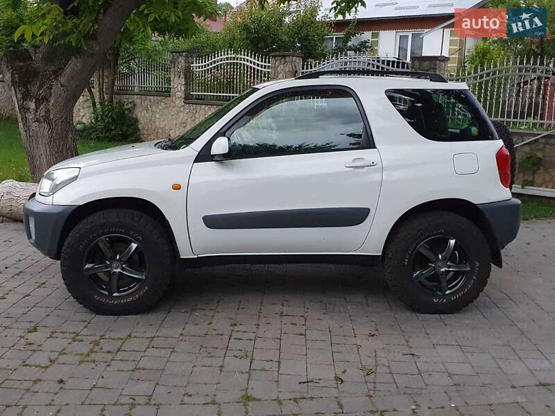 Toyota Rav4 (2002)