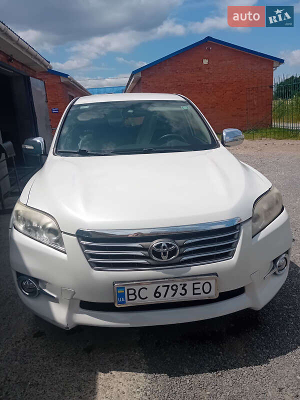 Toyota Rav4 (2010)