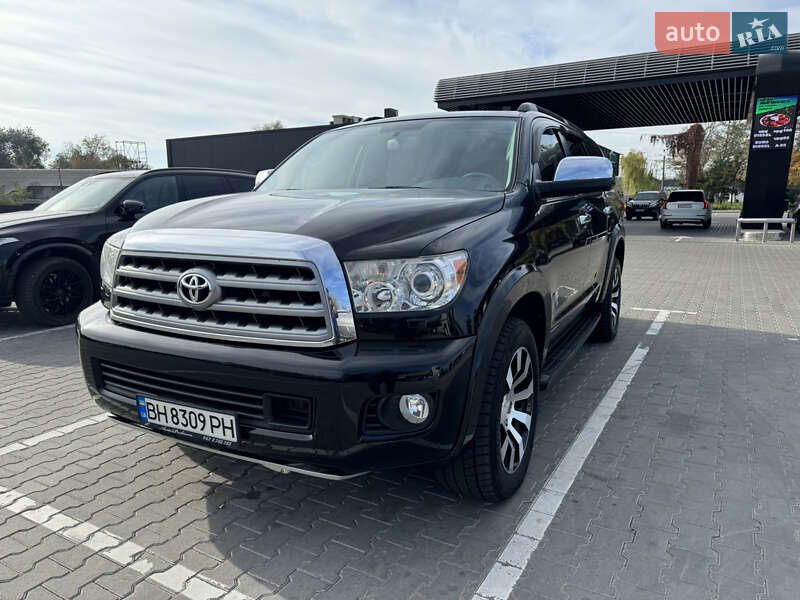 Toyota Sequoia (2009)
