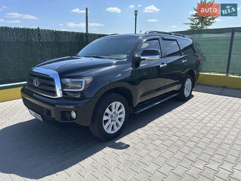 Toyota Sequoia (2008)
