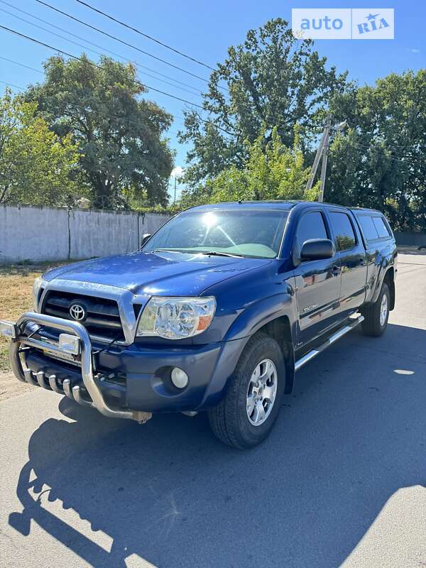 Toyota Tacoma (2006)
