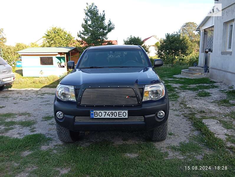 Toyota Tacoma (2005)