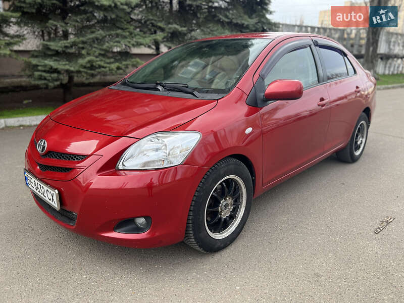 Toyota Yaris (2007)