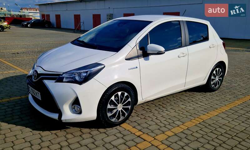 Toyota Yaris (2016)