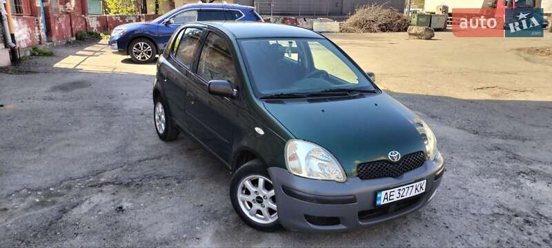 Toyota Yaris (2005)