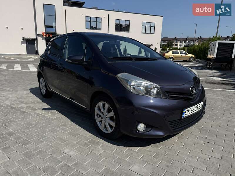 Toyota Yaris (2013)