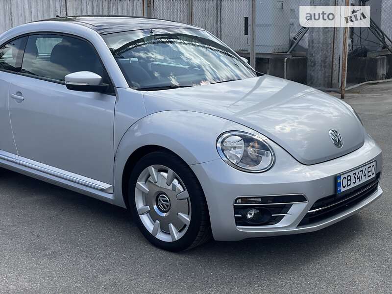 Volkswagen Beetle (2015)