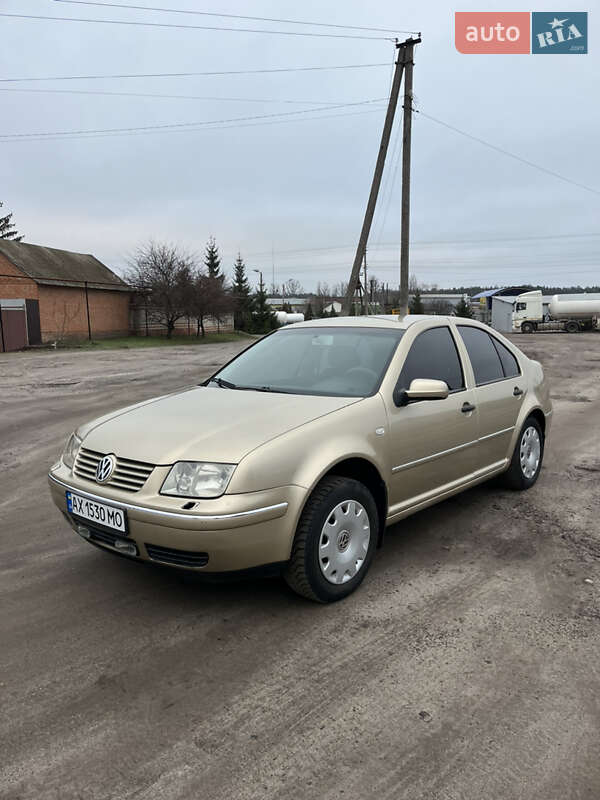 Volkswagen Bora (2003)
