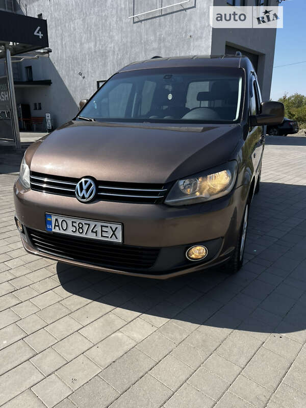 Volkswagen Caddy (2010)