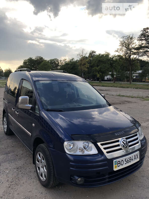 Volkswagen Caddy (2008)