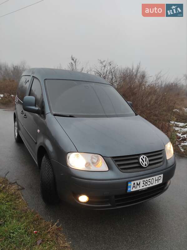 Volkswagen Caddy (2009)