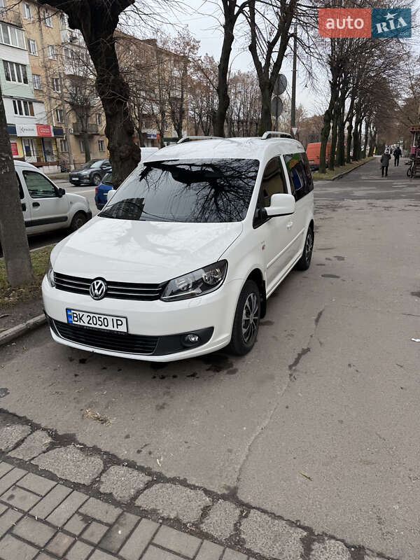 Volkswagen Caddy (2011)