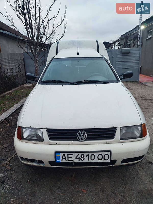 Volkswagen Caddy (2001)