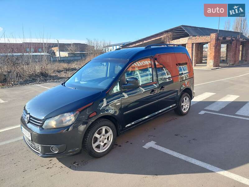 Volkswagen Caddy (2012)