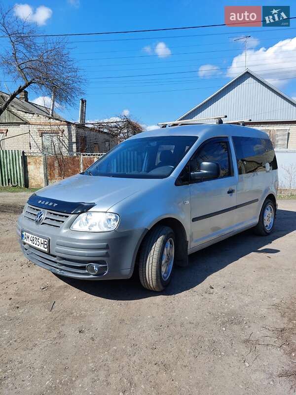Volkswagen Caddy (2005)