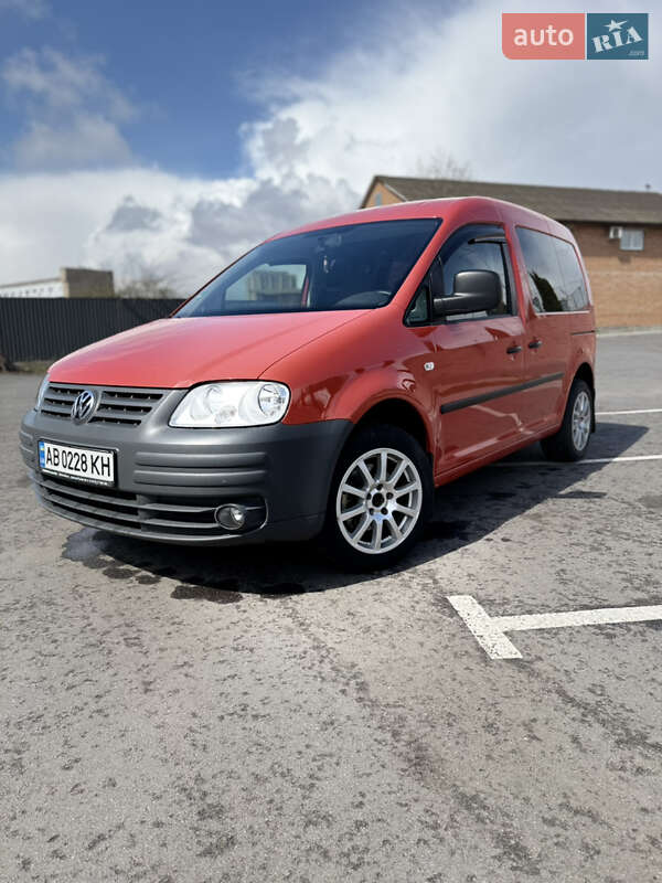 Volkswagen Caddy (2006)