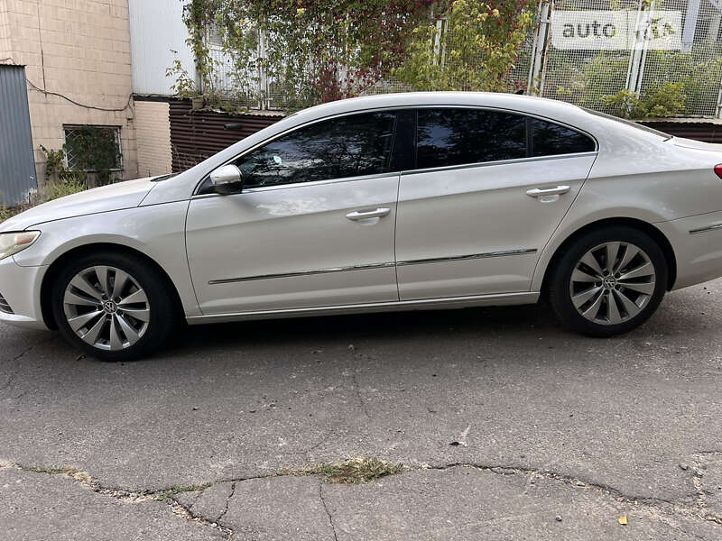 Volkswagen Cc (2010)