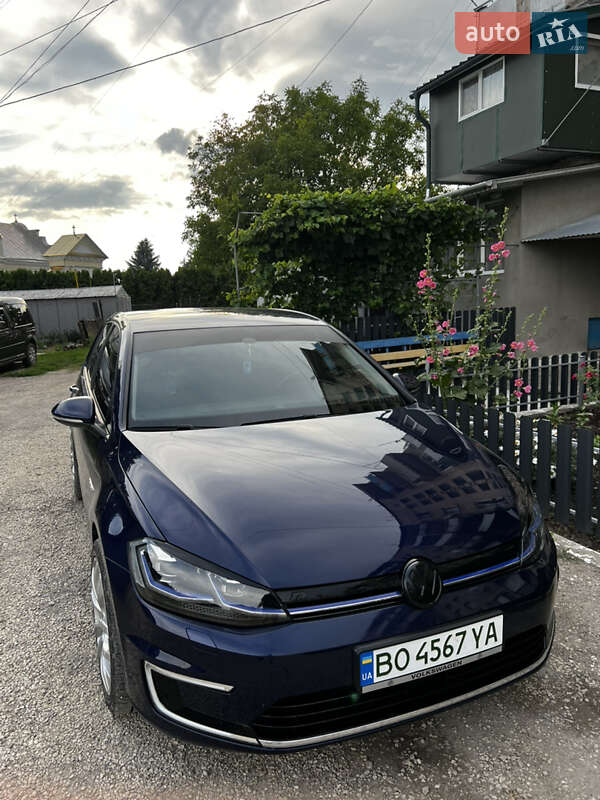 Volkswagen E-golf (2018)