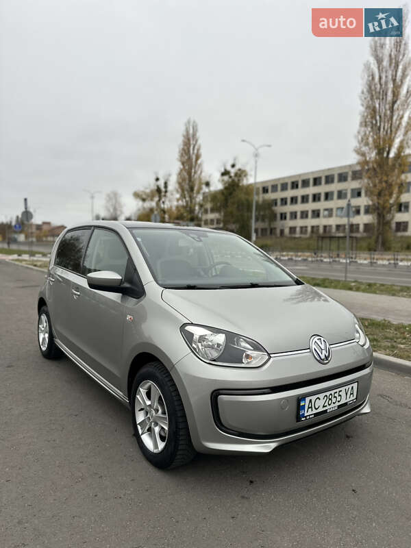 Volkswagen E-up (2014)