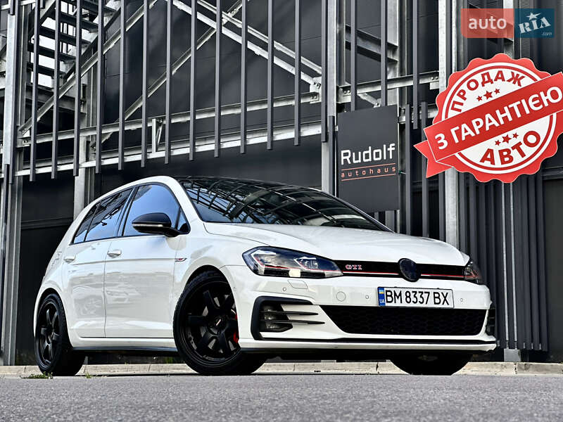 Volkswagen Golf gti (2020)